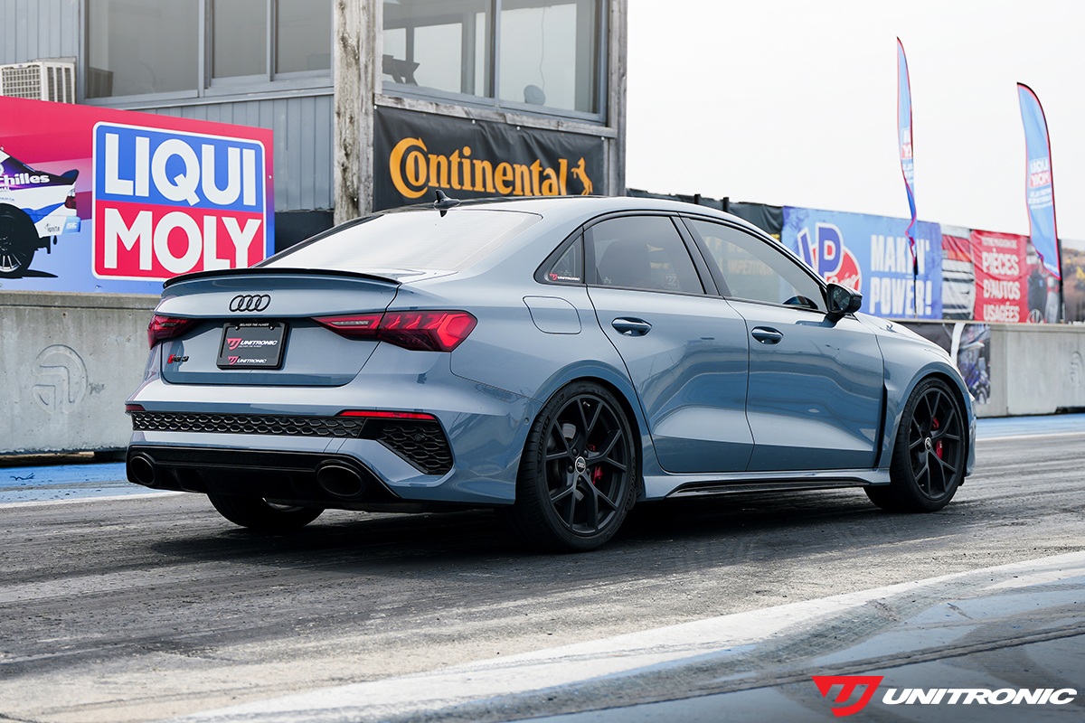 Unitronic 8Y RS3 dyno